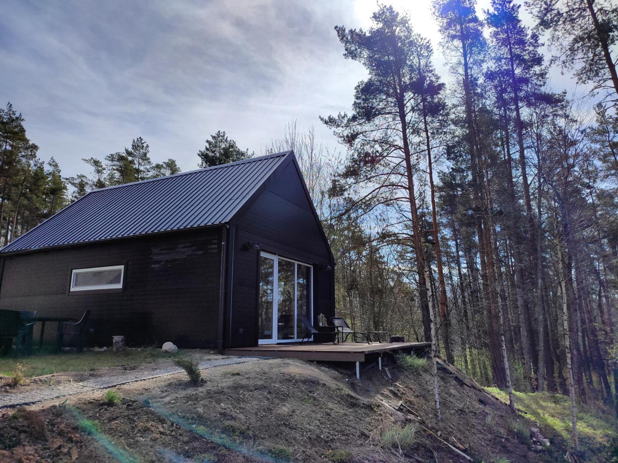 Modern Sauna Cabin In Horse Ranch Liyeplauke 外观 照片