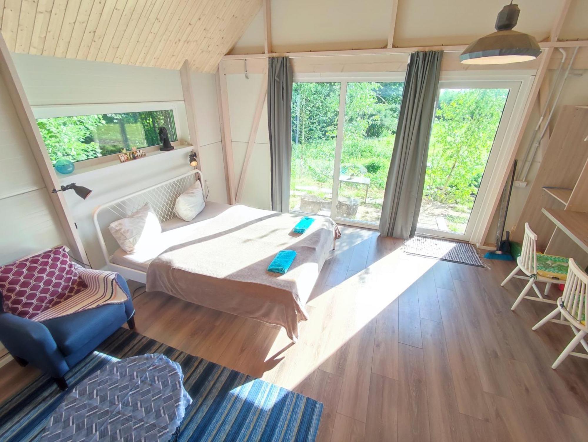 Modern Sauna Cabin In Horse Ranch Liyeplauke 外观 照片